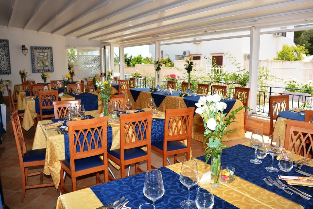 Hotel Ristorante Mediterraneo Faro San Vito Lo Capo Exterior foto